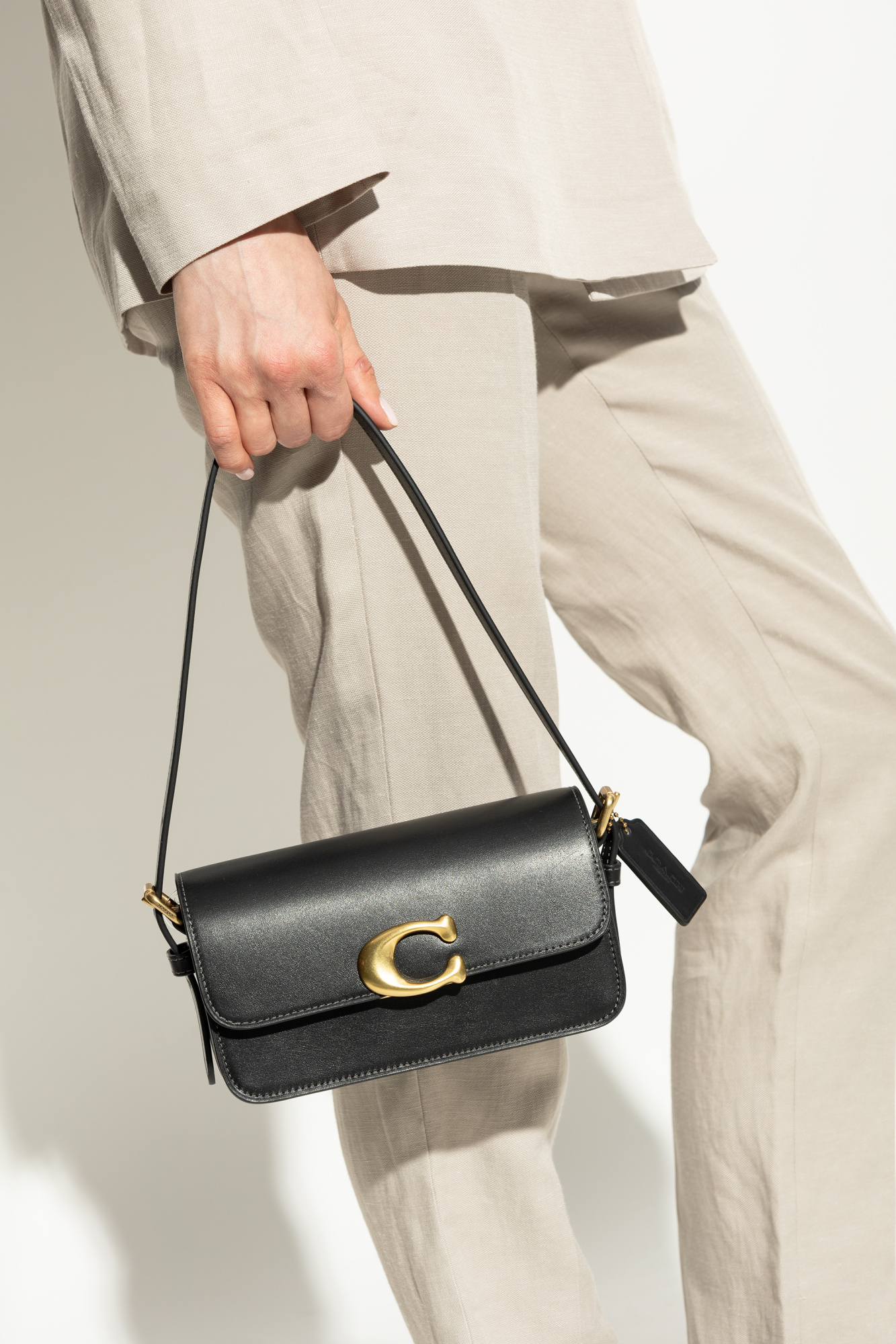 Coach No. B0967-13636 Signature Black Canvas/Leather